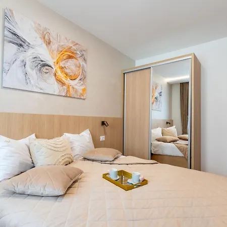 Ognjen Apartment *