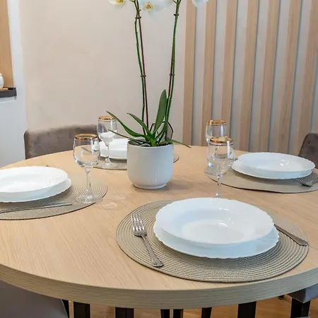 Ognjen Apartment *