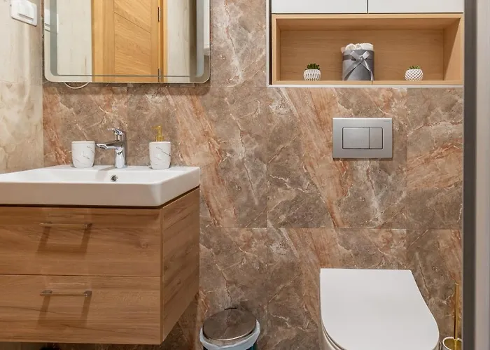 Ognjen 아파트 즐라티보